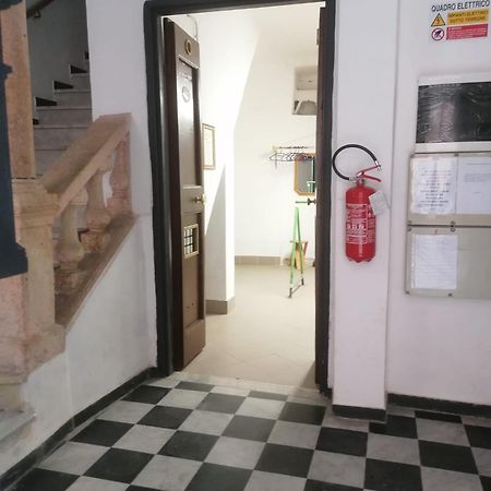 Casa Bartelli Apartment Finale Ligure Luaran gambar